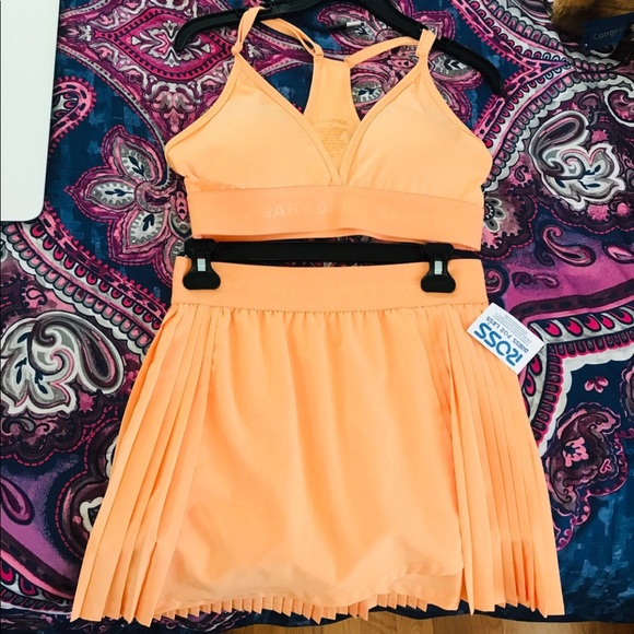 Dresses & Skirts - New Tennis Skirt